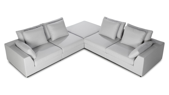 Nowoczesna narożna sofa w kształcie L z białego materiału