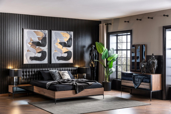 Praktyczna komoda do sypialni czarna z miejscem do przechowywania 139cm