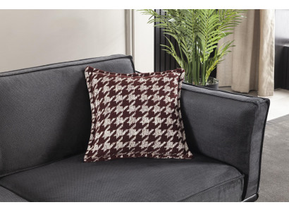 Luksusowa kanapa trzyosobowa w stylu włoskim z miękkimi szarymi poduszkami