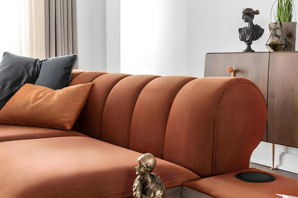 Nowoczesna sofa dwuosobowa w pomarańczowym materiale 234cm