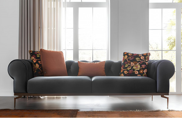 Sofa Chesterfield trzyosobowa sofa materiałowa niebieska