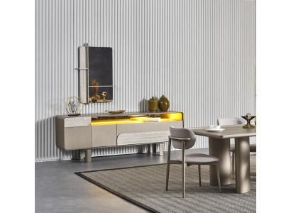 Elegancka konsola z beżowego drewna z eleganckim lustrem