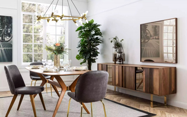 Stół obiadowy w stylu włoskim 4x Krzesła Drewno Tabela zestaw do jadalni Modern Design 5-częściowy