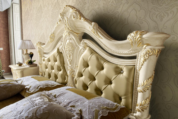 Łóżko Klasyczne Luksusowe Chesterfield Drewno Sypialnia Hotel Barokowe Meble łóżka