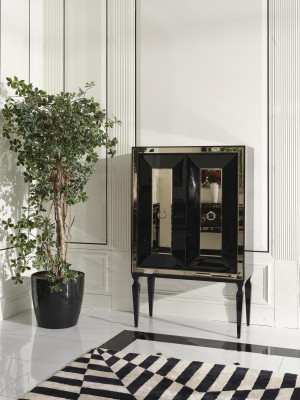 Designerska szafka barowa Szafa drewniana szafka Drewno Bar Czarny napoje