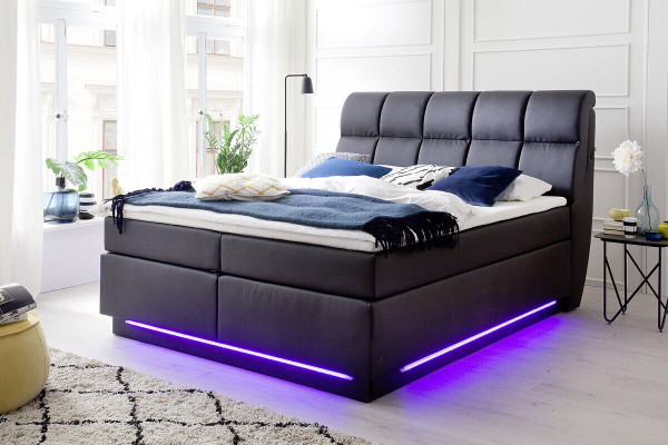 Łóżko tapicerowane Łóżko Meble tapicerowane designerskie podwójne luksusowe design 180x200cm sztuczna skóra
