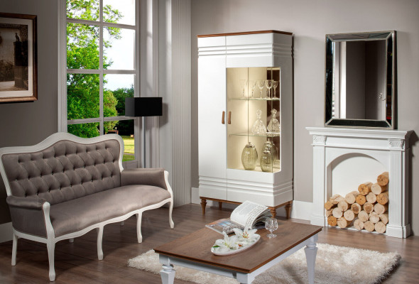 Klasyczna komoda Kredens Gablota Komody Szafa TO-K2sz