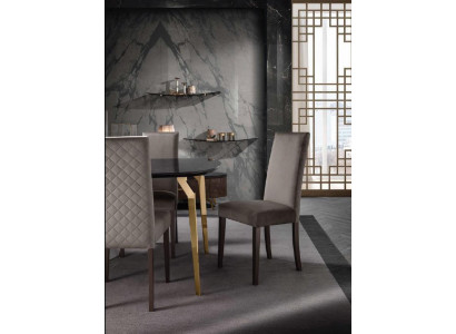 Krzesło Krzesło do jadalni Krzesło 1 miejsce do siedzenia Fotel Luxury Meble Design Krzesła Materiał Nowość