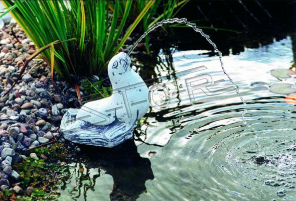 Figura ogrodowa „Fontaine” 32cm figurka stawu odlana z kamienia