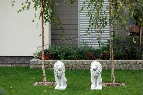 Figura ogrodowa lwa Dekoracyjna rzeźba ogrodowa na patio Figury rzeźby