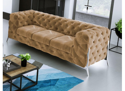 Chesterfield trzyosobowy, komfortowy, designerski pokój dzienny z 3 miejscami do siedzenia na kanapie