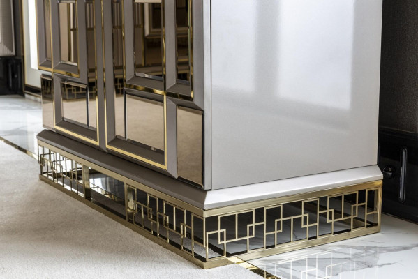 Gablota Szara jadalnia Luksusowe Meble Metal Drewno Design Szafa Elegancka Nowość