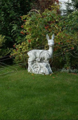 Ogrodowa dekoracyjna statua jelenia rzeźba figurki rzeźby figurka projektanta
