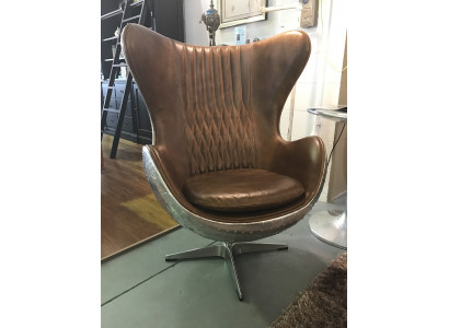 Eggchair Skóra brązowy metal srebrne uszyFotel Egg Chair Flieger Club
