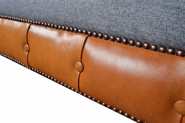 Luksusowa sofa ze sztucznej skóry w Chesterfield z 3 miejscami do siedzenia, trzyosobowa sofa