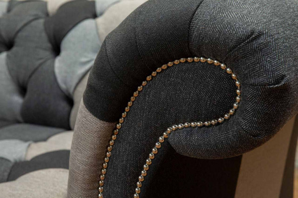 Nowoczesna sofa 3-miejscowa do siedzenia Chesterfield Trzyosobowa sofa do salonu Luksusowa kanapa w stylu