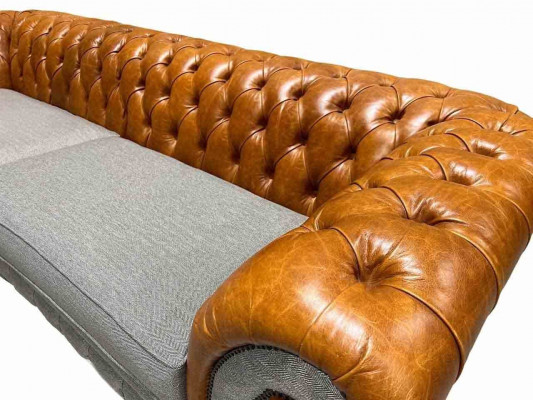 Klasyczna 4-miejsce do siedzenia Chesterfield w kolorze brązowym - wysokiej jakości Włókienniczy I elegancki skórzany design
