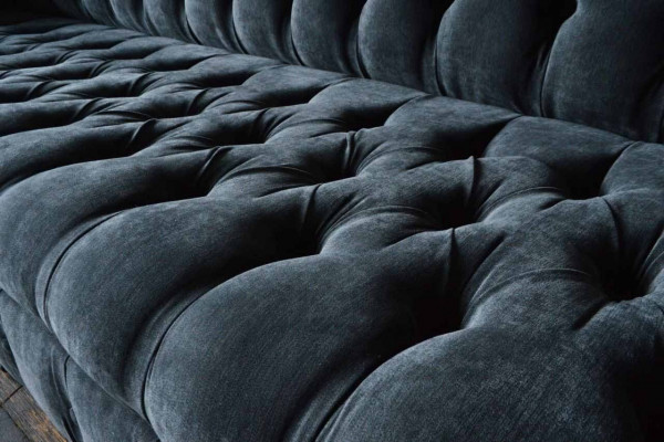 Sofa czteroosobowa 4 miejsce do siedzenia Sofy Nowoczesny szary design Materiał Chesterfield