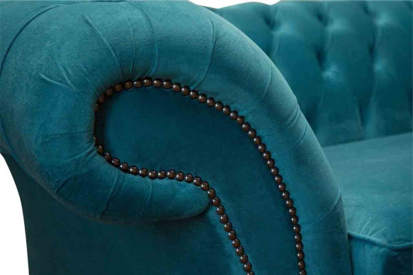 Chesterfield Trzyosobowa niebieska materiałowa sofa do salonu Podkładka Sofa