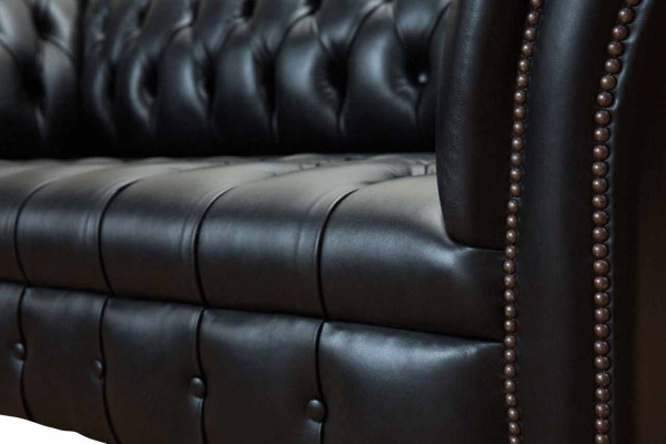 Luksusowa trzyosobowa sofa 3 miejsce do siedzenia Sofy miejsce do siedzenia Skóra Czarny Chesterfield