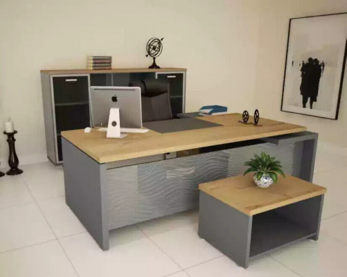 Nowoczesny stolik kawowy w kolorze brązowym, luksusowe designerskie meble