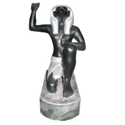 Figurka faraona egipskiego z Plastikowego, wysokość 21 cm