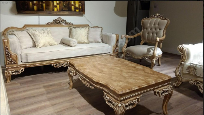 Designerska sofa 3-osobowa z lekkiego pokrowca + stolik kawowy Nowy model do salonu