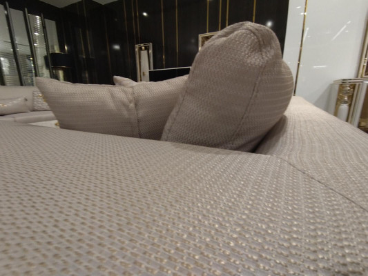 Luksusowy Zestaw sofowy 3+3+1 miejsce do siedzenia Design Meble Beżowy Fotel Sofa Włókienniczy Drewno Nowy