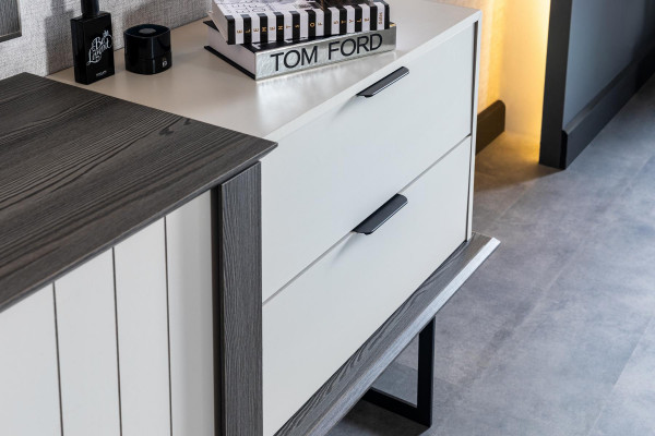 Kompletny zestaw Design Sypialnia Kredens Lustro 2-częściowy. Zestaw Drewno Komody