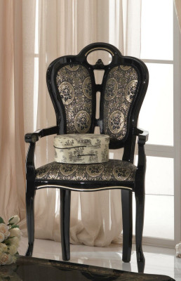 Krzesło do jadalni Drewno Krzesło designerskie Włókienniczy Royal Krzesła Fotel Włochy Meble
