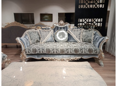Sofa trzyosobowa 3 niebieskie rzeźbione kanapy Nogi Chesterfield w kolorze srebrnym