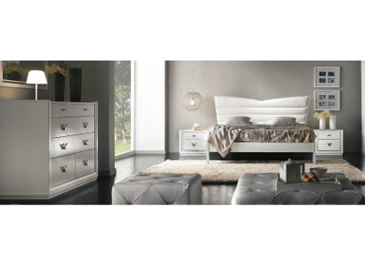 Ustawić Zestaw 4szt.Sypialnia Łóżko Stolik nocny Kredens Grupa łóżka podwójne luksusowe