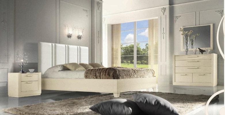 Ustawić Zestaw Sypialnia Łóżko Stolik nocny Kredens Lustro Luxury Drewno Design 5-częściowy