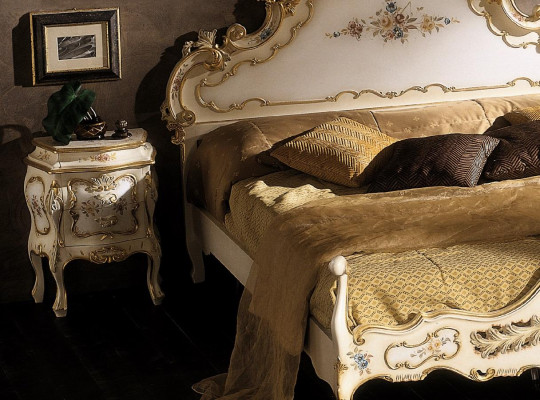 Stolik nocny Side Tabela stoły Meble Solidny Nowy włoski design konsoli