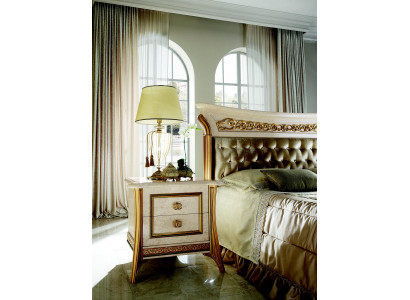 Stolik nocny konsola nocna Meble Sypialnia Classic Meble Classic Baroque
