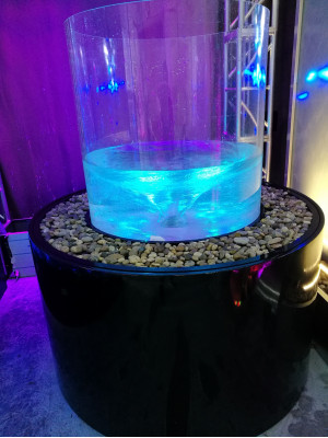 Fontanna bąbelkowa Vortex Tornado Staw z funkcją wody Sklep na świeżym powietrzu Luksus