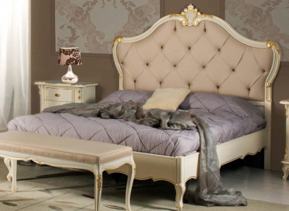 Łóżko Meble Podwójne łóżko Natural Wood Sypialnia Meble Design bed Meble Włochy