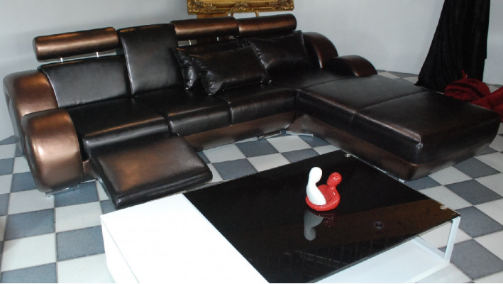 Elegancka skórzana sofa Sofa USB kanapa Relaks Nowa designerska kanapa narożna wykonana na miarę