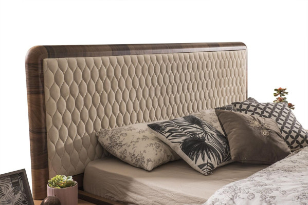 Sypialnia Meble luksusowe designerskie łóżko 2x stoliki nocne Podwójne łóżko 3-częściowe