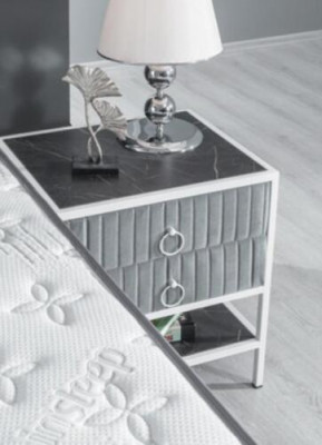 Zestaw Sypialnia Szare metalowe łóżko Boxspring Design 2x Szafki nocne Nowość 3-częściowy.