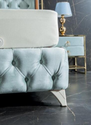 Sypialnia Zestaw Białe Metalowe Łóżko Chesterfield Luxury Style 2x Szafki nocne 3-częściowe.