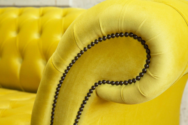 Design Sofa 4 miejsce do siedzenia Podkładka Luxury Classic Włókienniczy Chesterfield Sofas Couch