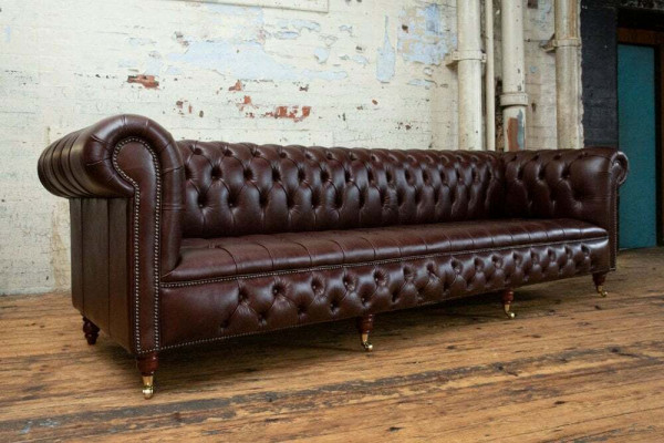 Brązowa 4-osobowa sofa Chesterfield klasyczna luksusowa barokowa sofa w stylu rokoko