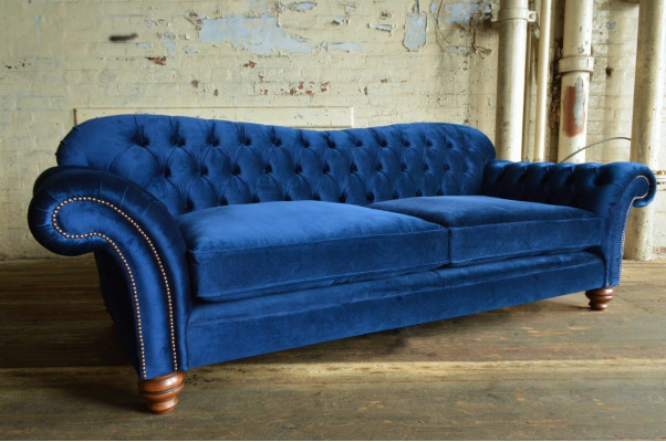 Design Sofa 4 miejsce do siedzenia Sofa Włókienniczy Podkładka Blue Classic Sofas Chesterfield Nowość