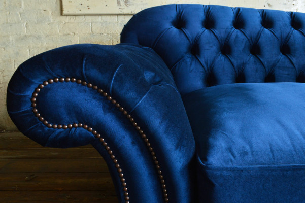 Design Sofa 4 miejsce do siedzenia Sofa Włókienniczy Podkładka Blue Classic Sofas Chesterfield Nowość