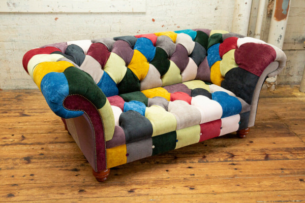 Nowoczesny Design Kolorowy Chesterfield 2 miejsce do siedzenia Sofa Włókienniczy Couch Podkładka Design
