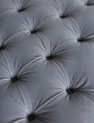 Duże luksusowe Chesterfield Podwójne łóżko Podkładka do łóżka z meblami do sypialni