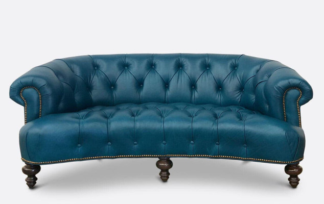 Designerska trzyosobowa kanapa Chesterfield w kolorze różowym, luksusowy design