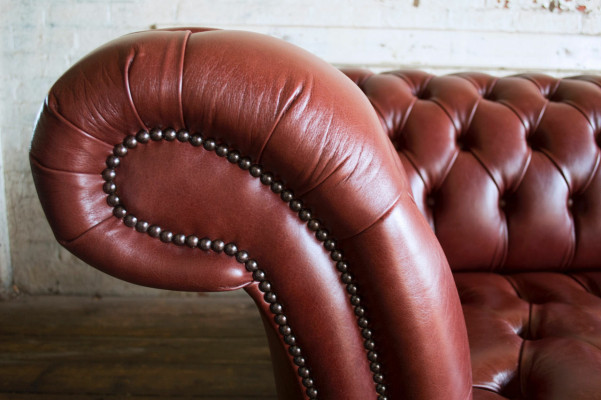Xxl Duża sofa Chesterfield Sofa 4 miejsce do siedzenia Sofa Podkładka Luxury Classic Włókienniczy