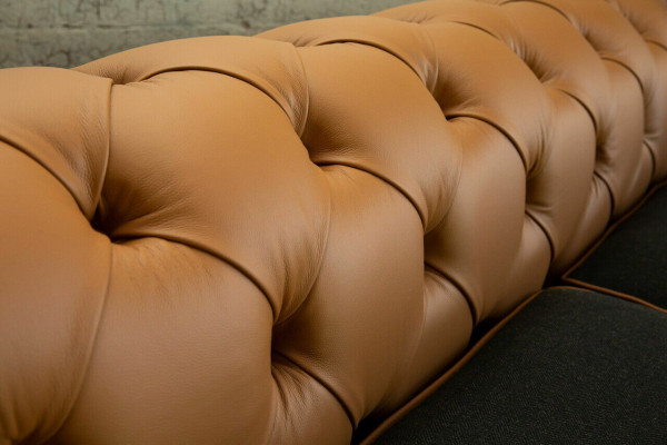 Brown Chesterfield Couch 4 miejsce do siedzenia Sofa Kanapy Aksamit Skóra Design